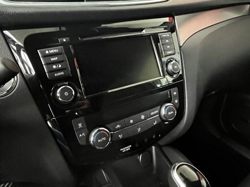 Nissan Qashqai 1.3 DIG-T Aut. Tekna+ | BOSE | 360° Kamera | Leder