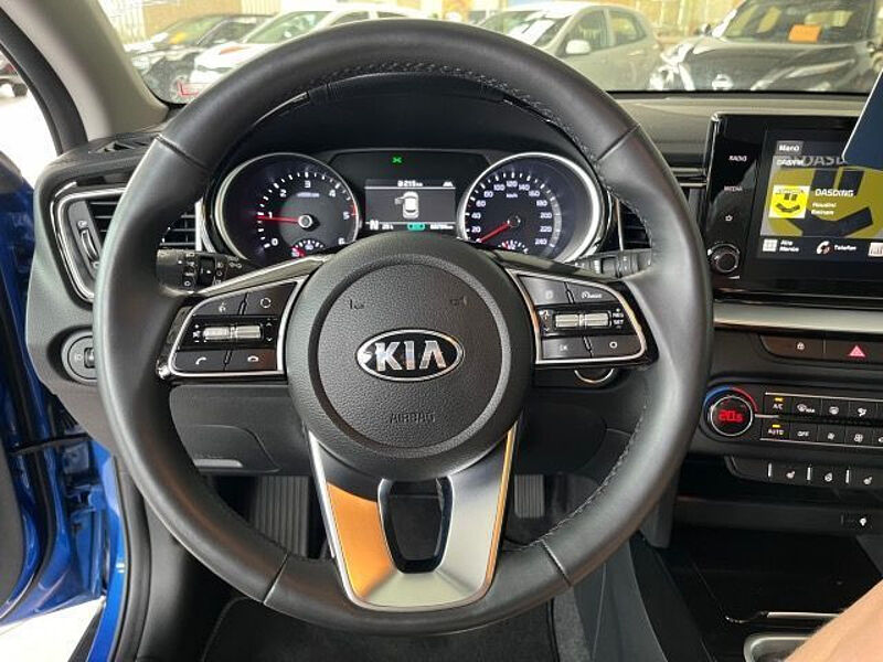 Kia XCeed 1.6D Spirit | elektr. Heckklappe | Lenkradheizung | Rückfahrkamera