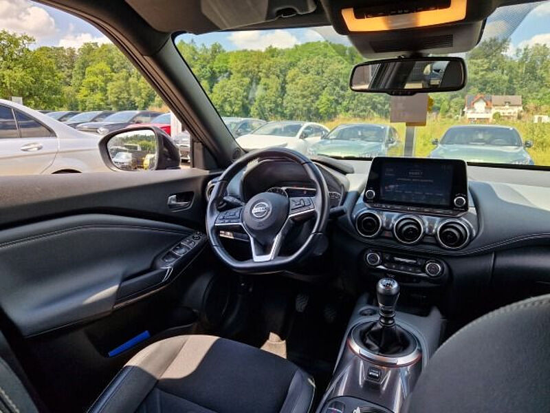 Nissan Juke 1.0DIG-T 6MT Tekna | Kamera | Sitzheiz. | Navi | Teilleder | im Auftrag