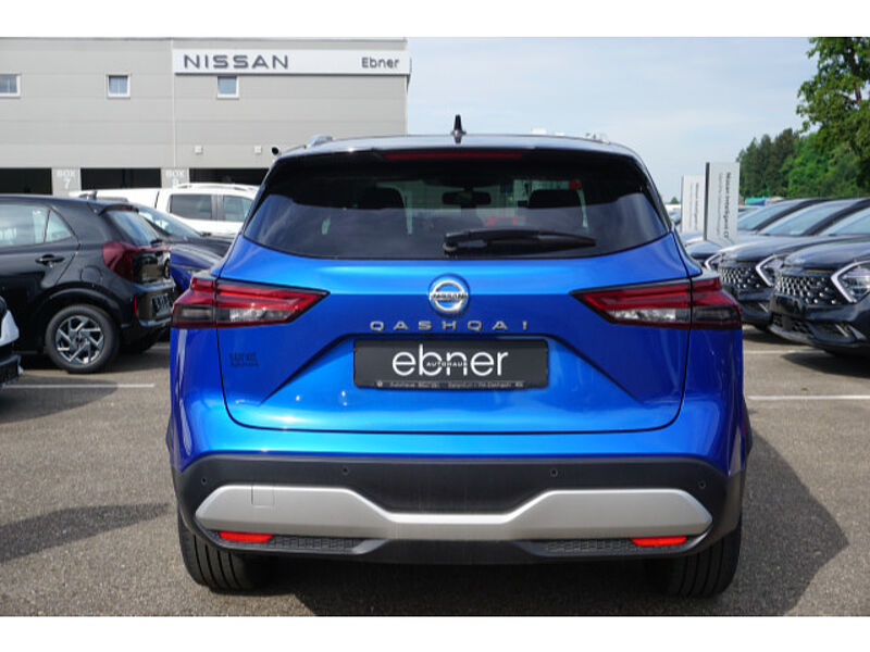 Nissan Qashqai 1,3 DIG-T Premiere Edition | Navi | Teilleder | Klimaaut | 360°