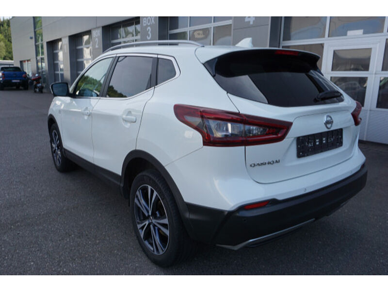 Nissan Qashqai 1.3DIG-T  Zama | 18' | PANO | KAMERA | NAVI