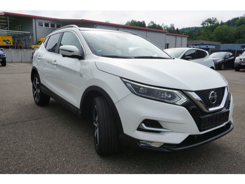 Nissan Qashqai 1.3DIG-T Akari | 360° Kamera | DAB | Navi | Tempomat