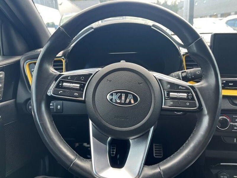 Kia XCeed 1.5T 6MT Xdition | Schiebedach | Lenkradheizung | JBL Premium