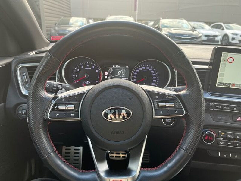 Kia cee'd 1.6T-GDI GT DCT | Navi | Lenkradheizung | Panorama Dach