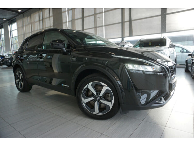 Nissan Qashqai 1.5 VC-T e-Power N-Connecta e-Power | Panoramadach | 360° Kamera | Navi | Winter