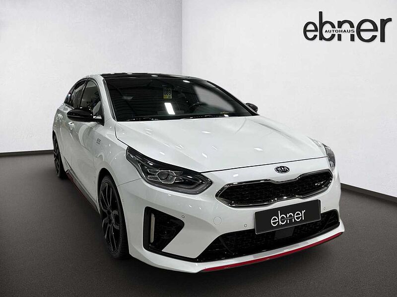 Kia pro_cee'd GT 7DCT 1.6 T-GDI Panorama Kamera Klimaautomatik