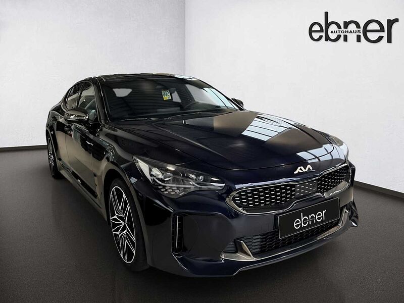 Kia Stinger 3.3T AT8 4WD GT | BASTUCK | PANO | 360° Kamera