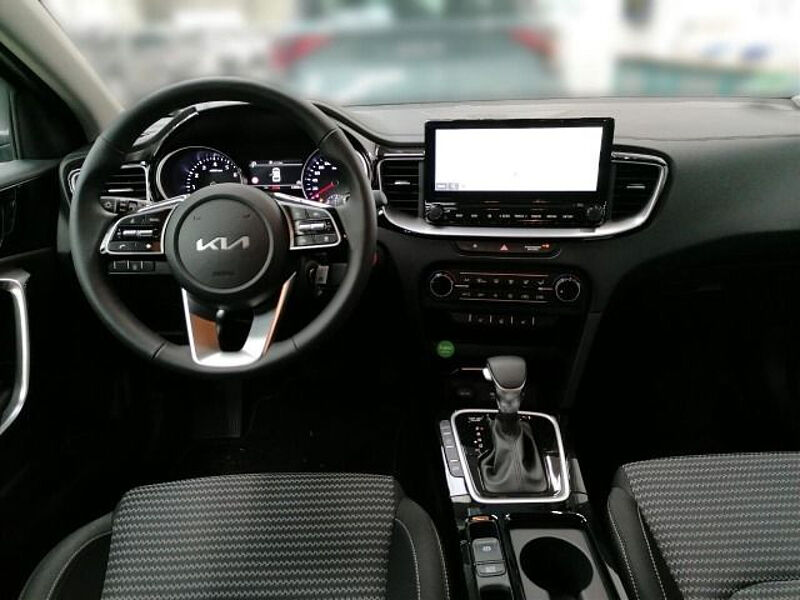 Kia cee'd 1.5 T-GDI Aut. Spirit | KAMERA |  NAVI | Sitzheizung