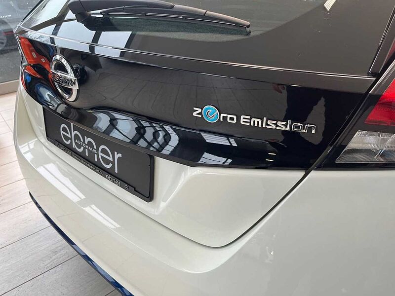 Nissan Leaf ZE1 | Rückfahrkamera | Klima | Regensensor