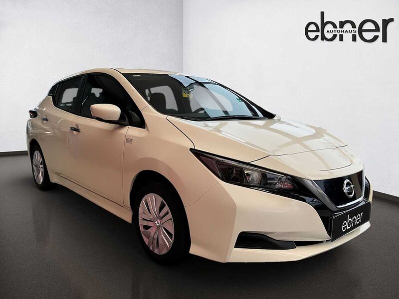 Nissan Leaf ZE1 | Rückfahrkamera | Klima | Regensensor