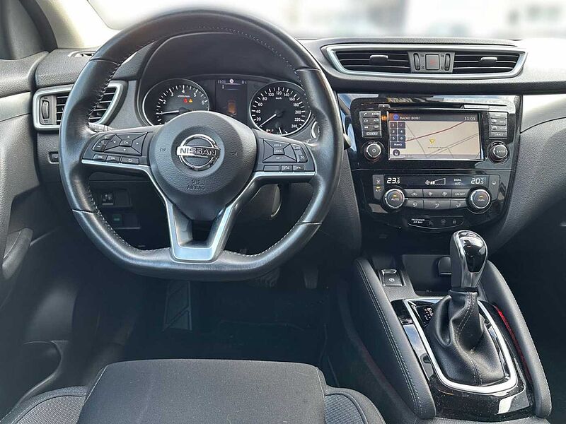 Nissan Qashqai 1.2 DIG-T N-Connecta 4x2 | Rückfahrkamera | Klima